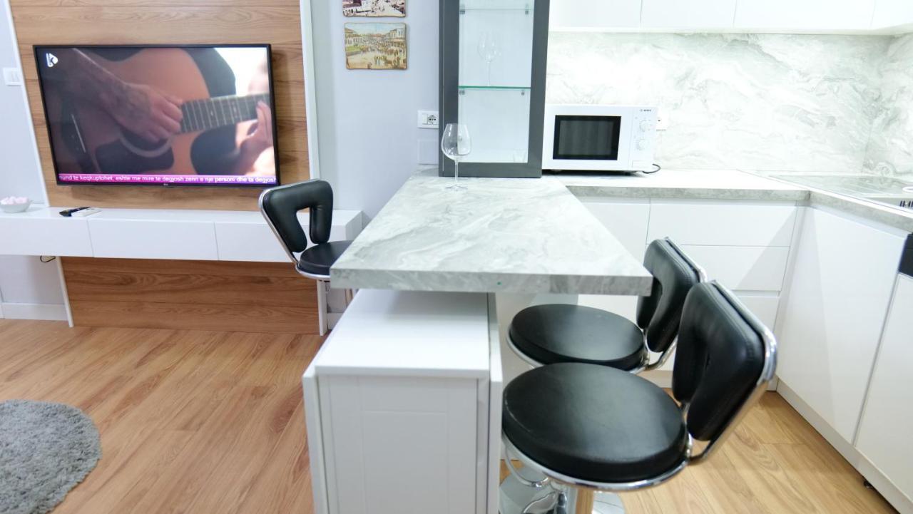 City Center Apartment Niko 04 Tiranë Luaran gambar